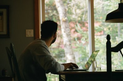 Tips voor een ergonomische zithouding